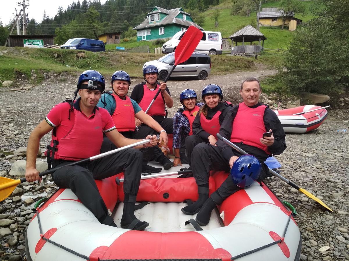 Pid Lisochkom Verkhovyna Esterno foto